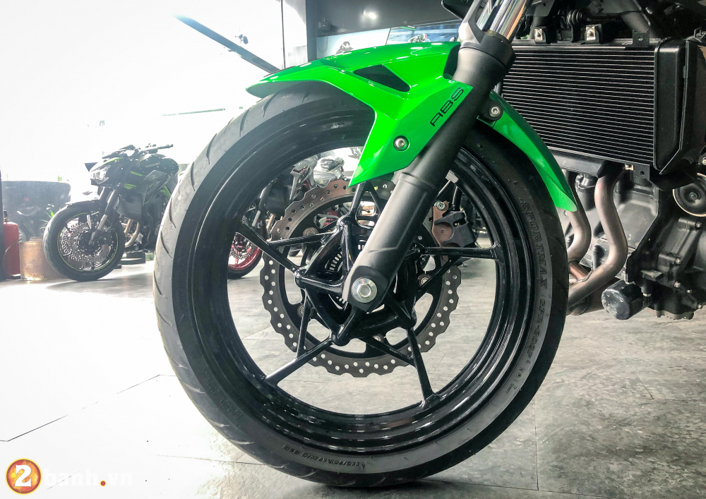 Can canh Kawasaki Z400 2020 tai Viet Nam va chuan bi ban ra vao cuoi thang 11 - 14