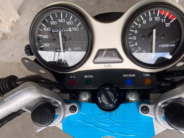 Xe tho Yamaha RXZ 135 duoc thu mua voi gia len toi 325 trieu dong - 14
