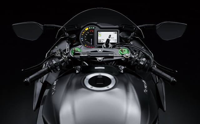 Kawasaki Ninja H2 Carbon ra mat tai Viet Nam voi gia khoang 13 ty Dong - 13