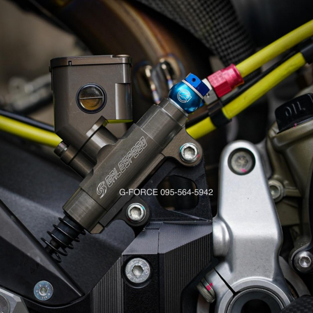 Ducati Panigale 899 do tong mau tim het suc quyen ru - 8