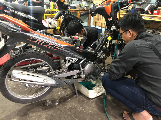 Exciter 135 len 150cc va hai cau hinh khac biet khien nguoi choi dan do khi lua chon - 6 Exciter 135 len 150cc va hai cau hinh khac biet khien nguoi choi dan do khi lua chon - 6