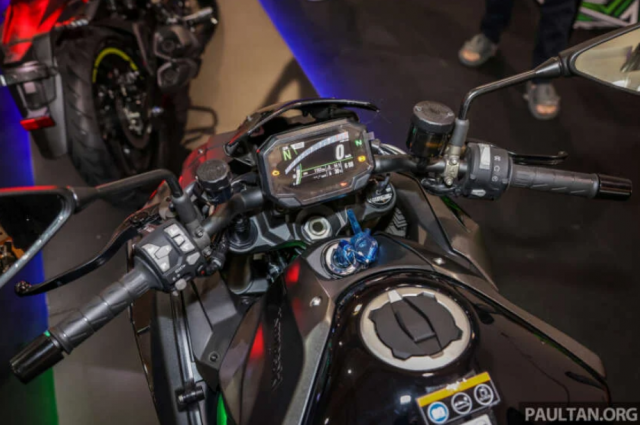 Chi tiet Kawasaki Z H2 SE 2023 ra mat tai Malaysia co gi dac biet - 5