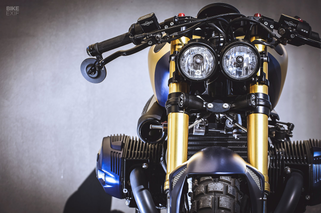 Chiem nguong BMW RnineT do Streetfighter den tu Phap