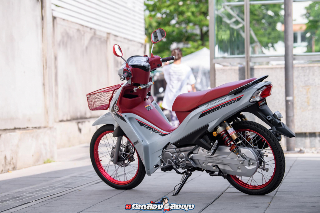 Finn 115 doc la Thai Lan voi dan chan khong dung hang