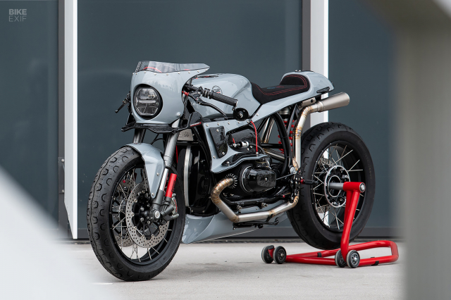 Mot chiec BMW R65 Cafe Racer ham ho den tu Slovenia