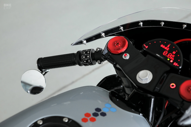 Mot chiec BMW R65 Cafe Racer ham ho den tu Slovenia - 10 Mot chiec BMW R65 Cafe Racer ham ho den tu Slovenia - 10