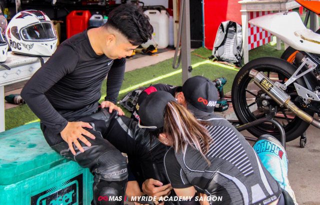 Mot ngay trai nghiem chay Track cung YamSpeed - 4