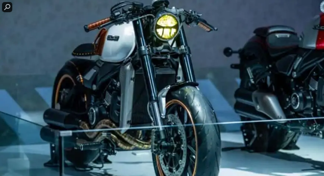 CFMoto Ra Mat CLC450 Bobber Tai Trung Quoc