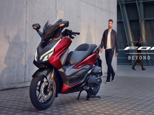 Ra mat 2023 Honda Forza 250 gia hon 141 trieu dong