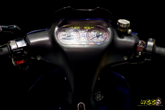 bom tấn yaz 125 sở hữu bộ áo valentino rossi 19 năm tuổi kịch độc