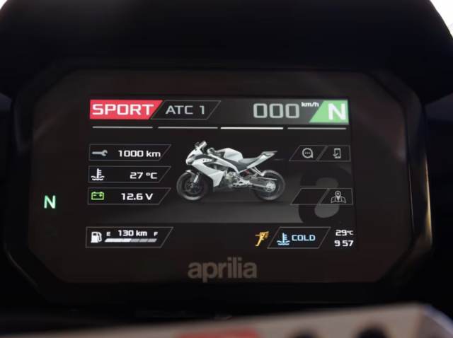 Chi tiet Aprilia RS457 moi da duoc gioi thieu voi cong suat 48 ma luc trong luong 159 Kg - 8 Chi tiet Aprilia RS457 moi da duoc gioi thieu voi cong suat 48 ma luc trong luong 159 Kg - 8