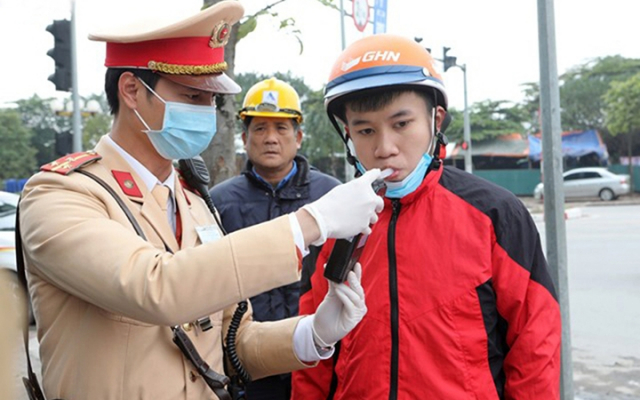 CSGT se kiem tra nong do con lien tuc khong co ngay nghi - 4