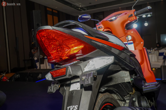 Dazz 110 2024 cap ben Viet Nam canh tranh Honda Vision trong phan khuc 110cc - 11