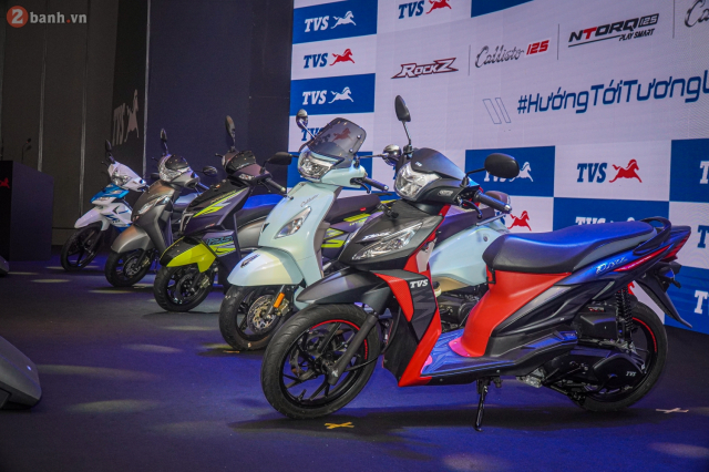 Dazz 110 2024 cap ben Viet Nam canh tranh Honda Vision trong phan khuc 110cc