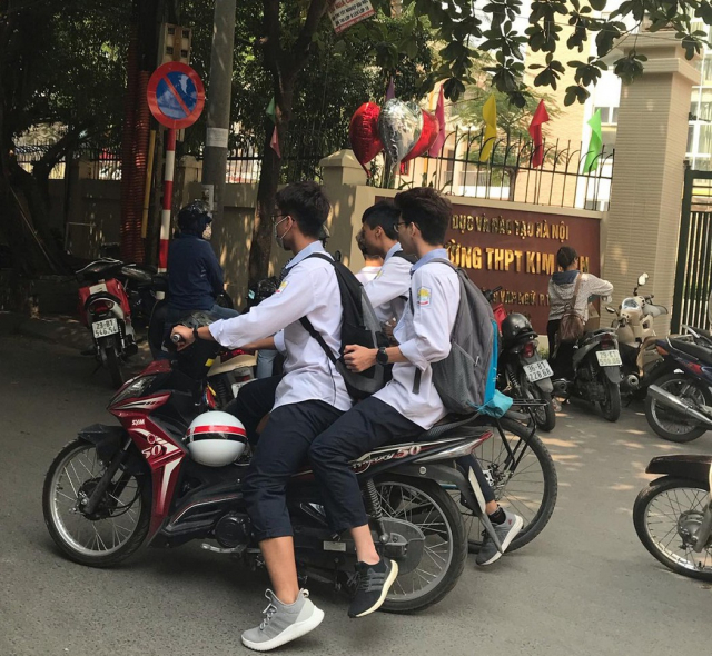 Nen co bai sat hach truoc khi cho hoc sinh chay xe 50cc - 4