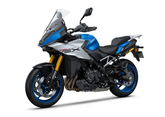 Suzuki GSXS1000GX 2024 chinh thuc ra mat mau xe the thao ban phieu luu thu vi - 6
