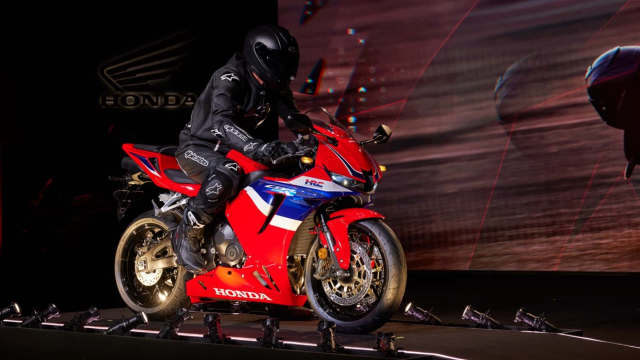 Honda CBR600RR sap quay tro lai sau 6 nam gian doan