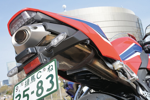 Honda CBR600RR sap quay tro lai sau 6 nam gian doan - 6