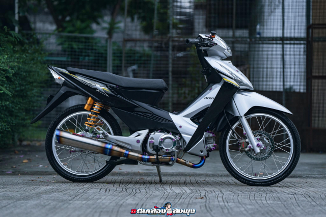 Honda Wave X do duoc khai mo tam hon bang cuc may Monkey 125 - 14