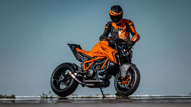 KTM 1390 Super Duke R Evo 2024 da chinh thuc co gia ban sau khi duoc ra mat khong lau