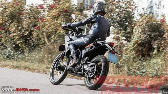 KTM 390 Adventure 2025 bat ngo lo dien voi dan chan 2119 inch dam chat Rally hon - 4