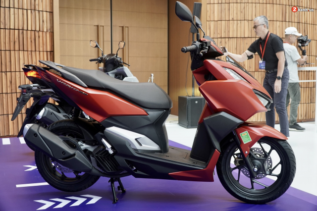 Vario 160 nhap khau chinh hang Viet Nam co trang bi khac voi ban Indonesia cong dung la gi - 6