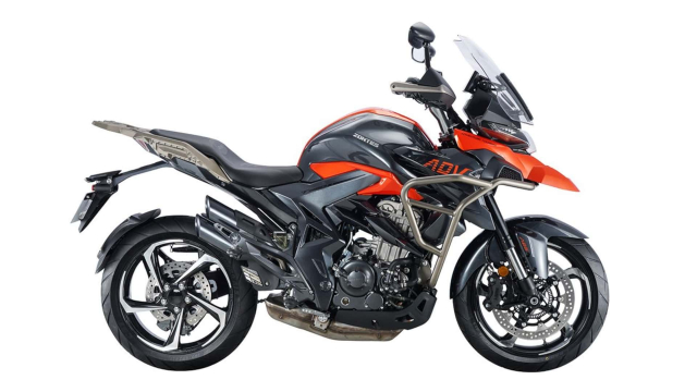 Zontes 500T mau xe phieu luu xylanh don 500cc vua duoc ra mat - 4