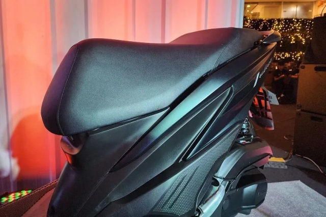 Can canh Mio Gravis 2024 vua moi duoc Yamaha trinh lang thi truong - 14