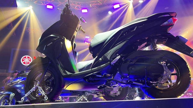 Can canh Mio Gravis 2024 vua moi duoc Yamaha trinh lang thi truong - 18
