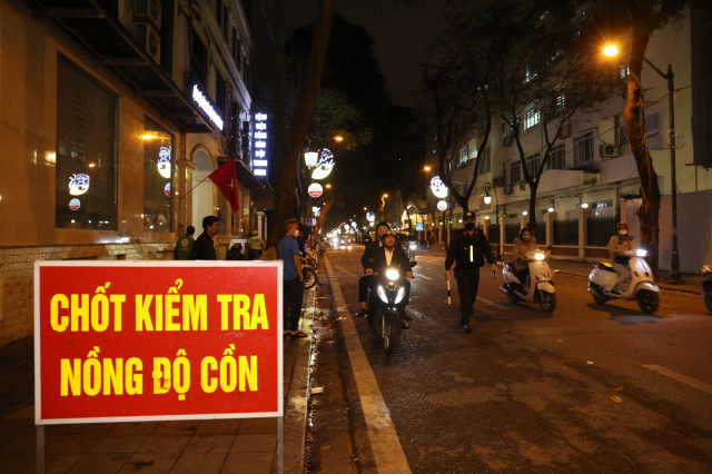 Nguoi vi pham luat giao thong co duoc tra gop nhu mua hang hay khong