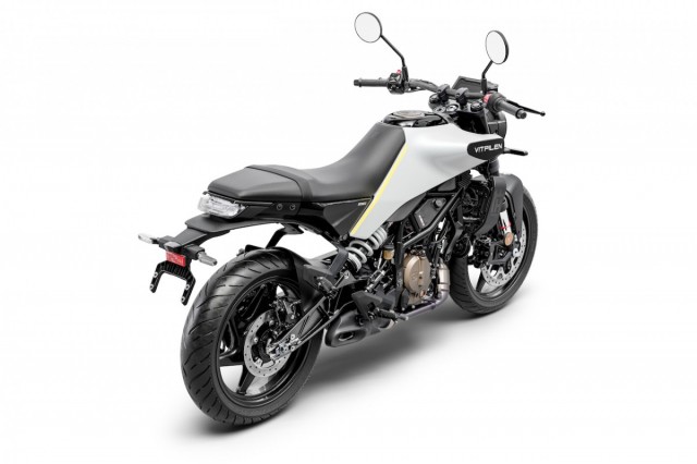 Ra mat quai thu con tay 250cc gia hon 60 trieu dong