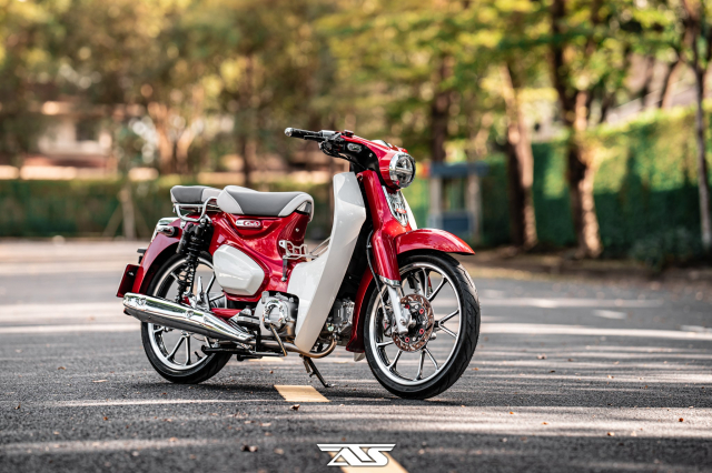 Sieu Cub 125 chung to dang cap bang bien so tu quy cuc dep