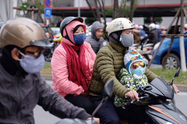 Xe may kho no vao mua dong va meo xu ly hieu qua