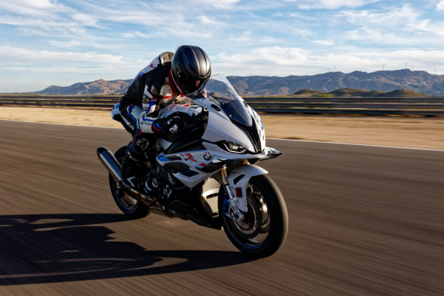S1000RR 2024 mau trang Light White M Motorsport hien dang mo ban tai Thai Lan - 6