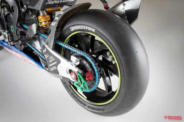 Chi tiet day du ve co may dua Suzuki GSXR1000R Yoshimura SERT EWC CN - 8