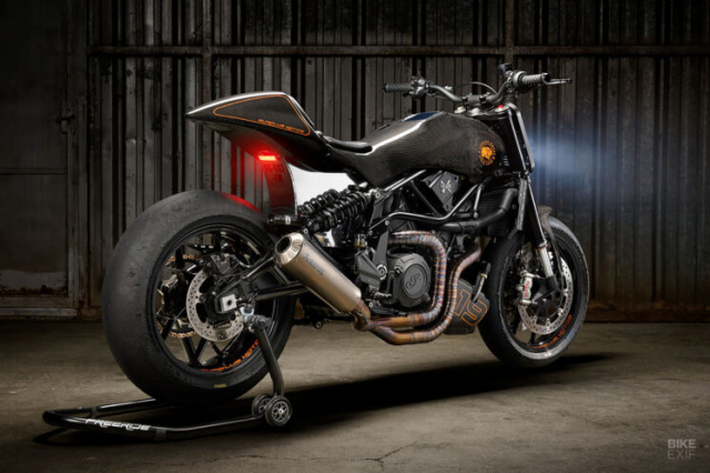 Indian FTR 1200 do duoc lay cam hung tu nhung co may hoang da Pikes Peak - 6