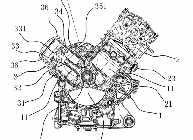 QJMotor tiet lo bang sang che dong co Supermono 1 xylanh dang chu V ky la