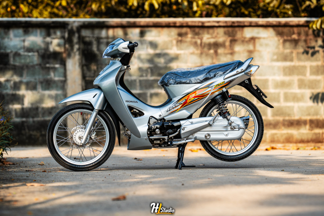 Wave 125 la mat voi dan option hiem thay o Viet Nam - 10