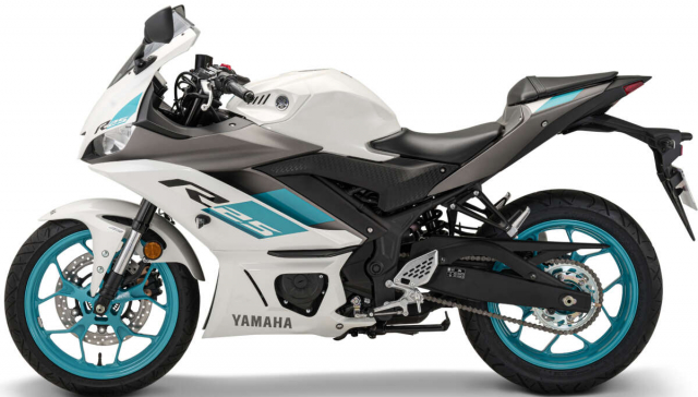 Yamaha R25 2024 ra mat mau moi tai thi truong cho Malaysia - 6