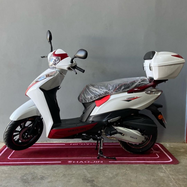 Ninja Lead 150 lo dien den ngay ca hang Honda con phai tram tro - 6