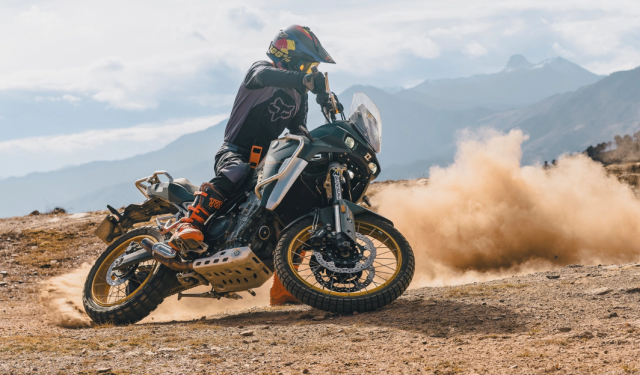 Kove Moto 800X Pro canh tranh voi Yamaha Tenere 700 nhung co muc gia re hon