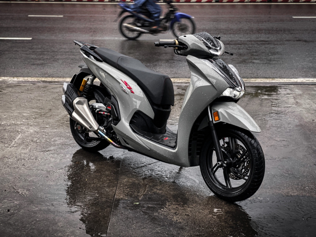SH350i so huu cay po Sportbike Honda pha cach dan dau trao luu - 10