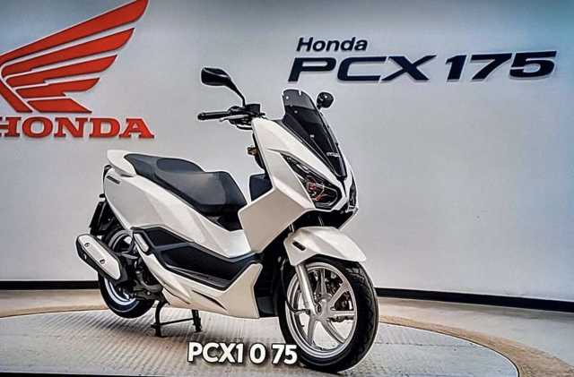 Hinh anh ve chiec Honda PCX 175 khien toi bat ngo voi ve ngoai ham ho va khac biet