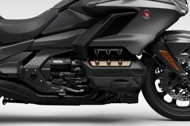 Anh em biet tin gi chua Honda Gold Wing Tour 2024 ra mat mau moi mang ten Heavy Gray Metallic You - 6