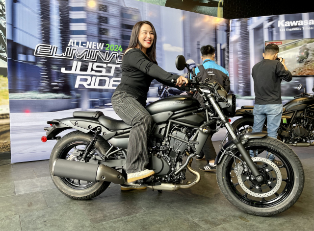 Cung toi xem chi tiet Kawasaki Eliminitor 500 ABS 2024 vua ra mat tai Viet Nam voi gia ban hap dan - 10