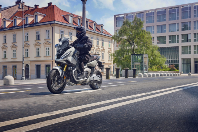 Chi tiet ve dep xuat than cua Honda XADV 2025 moi chac chan AE thich me - 12