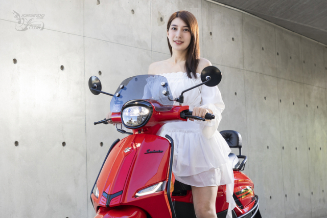 Bo anh chi tiet nhat co the cua Suzuki Saluto 125 2025 do sac cung nguoi mau xinh dep - 15