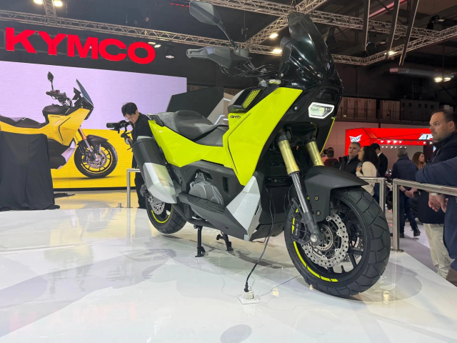 Kymco CVR5 tai EICMA 2024 theo toi no an dut ADV350 nha Honda ve mat phong cach va cam giac lai