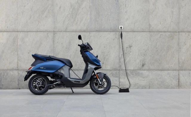 Hero vua ra mat xe dien moi manh hon Honda CUV e nhung gia re hon ca Vision