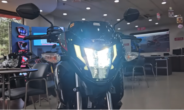 Honda vua ra mat mau xe con tay moi trang bi man hinh mau TFT xin so ma gia ban chi 30 trieu dong - 5
